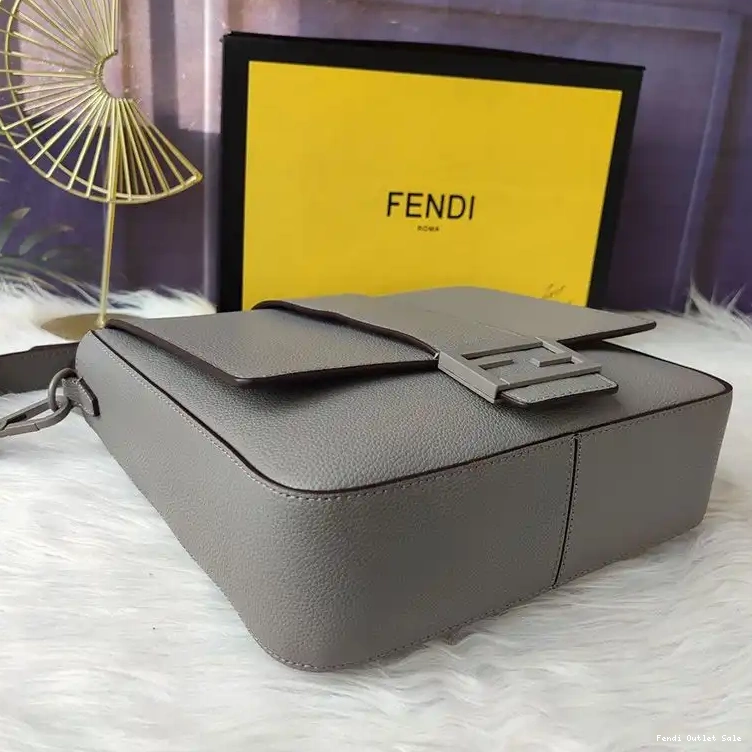 Affordable Medium Grey Messenger Leather Fendi In Romano Baguette Cuoio 0610